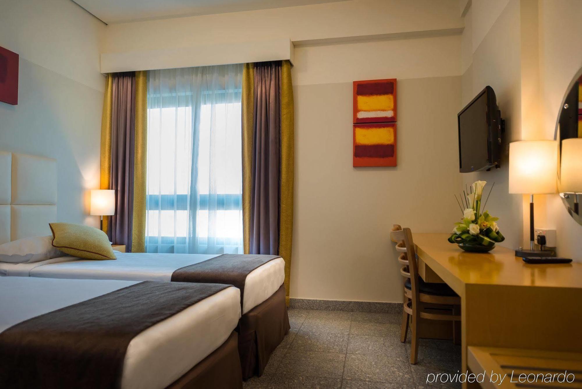 Arabian Park Dubai, An Edge By Rotana Hotel Esterno foto